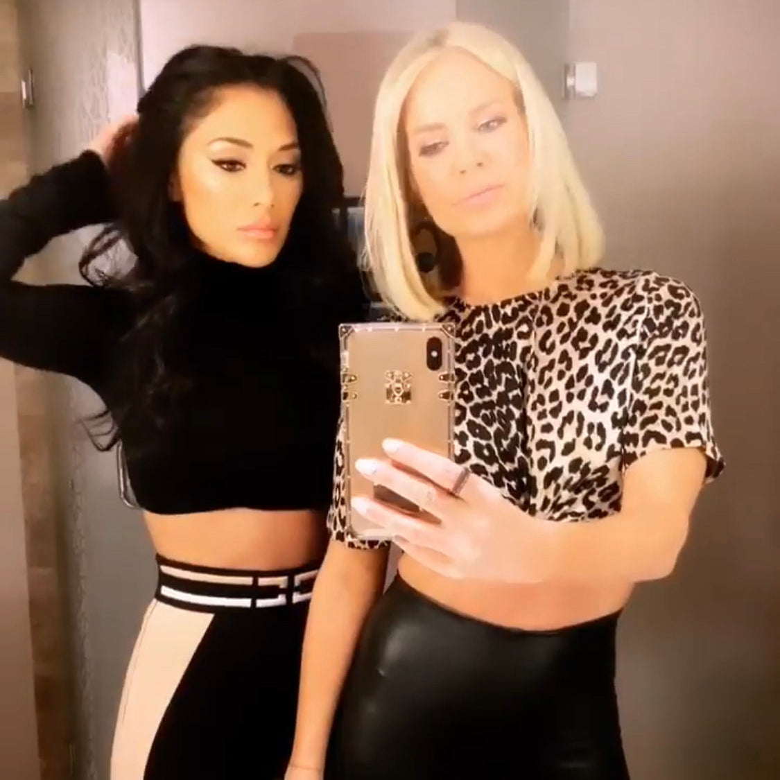 SEEN ON CAROLINE STANBURY