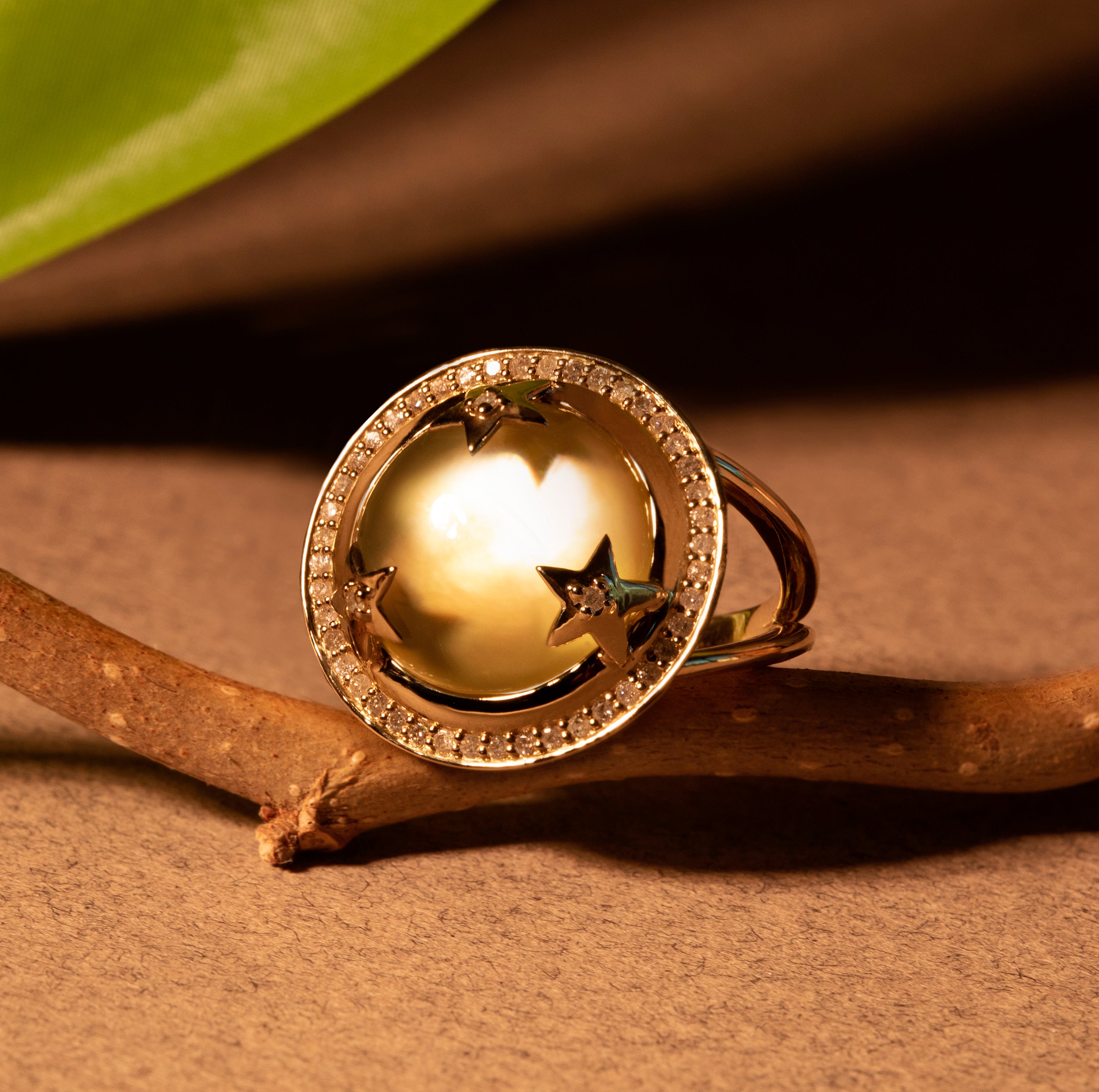 ASTRID RING GREEN GOLD QUARTZ & GREY DIAMONDS