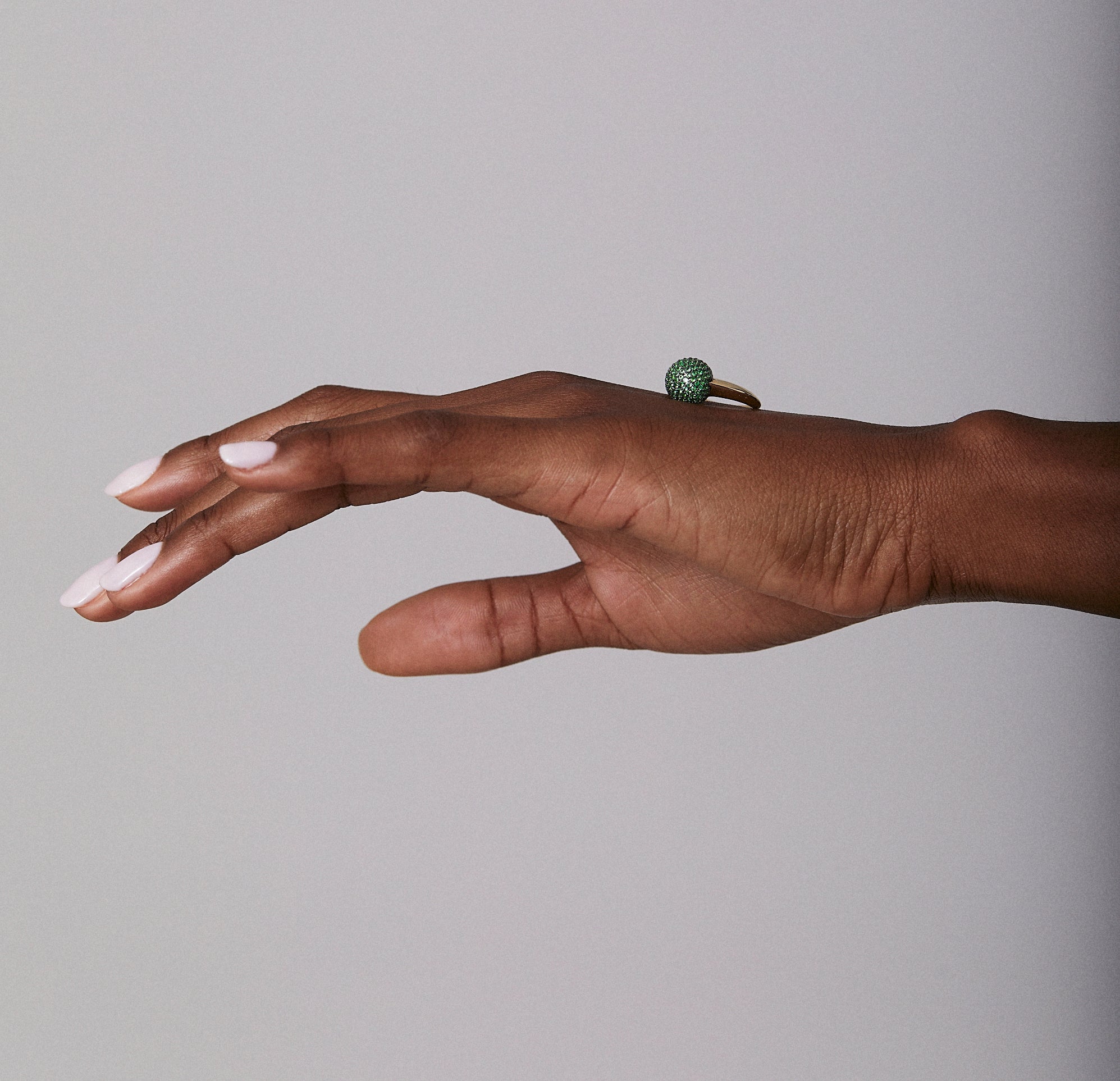 REVOLUTION RING TSAVORITES