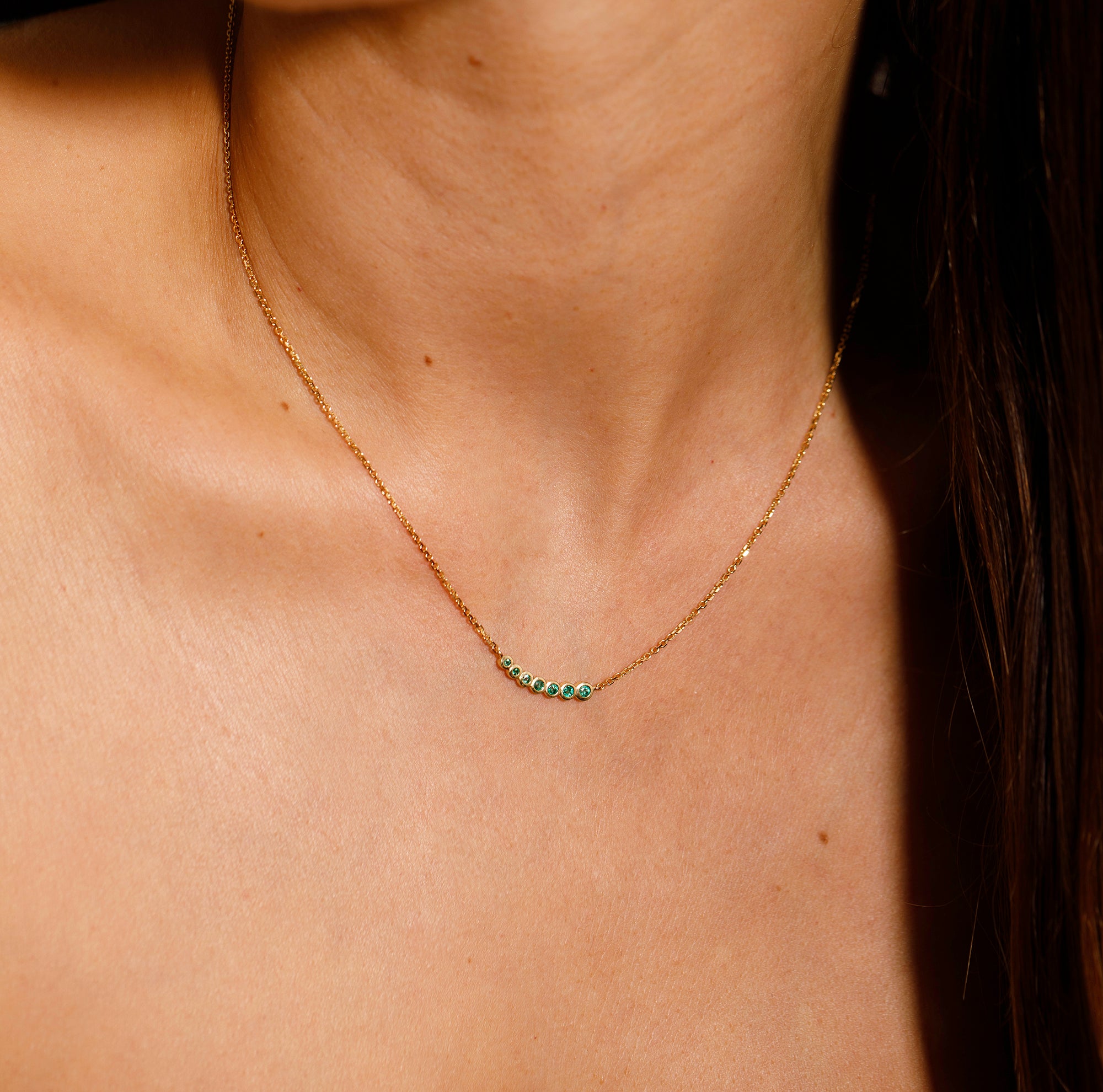 VALTINA NECKLACE EMERALDS