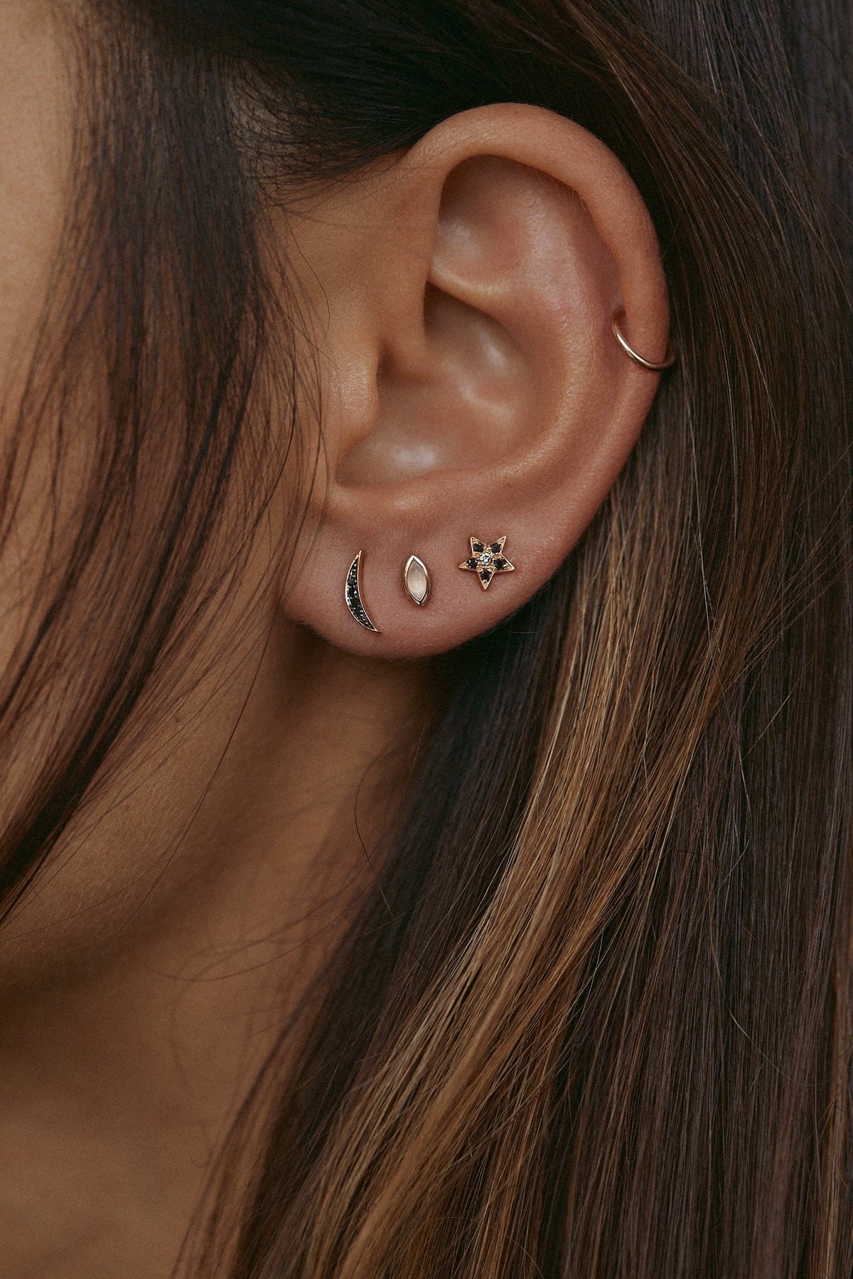 EYE SEE YOU STUD MOONSTONE